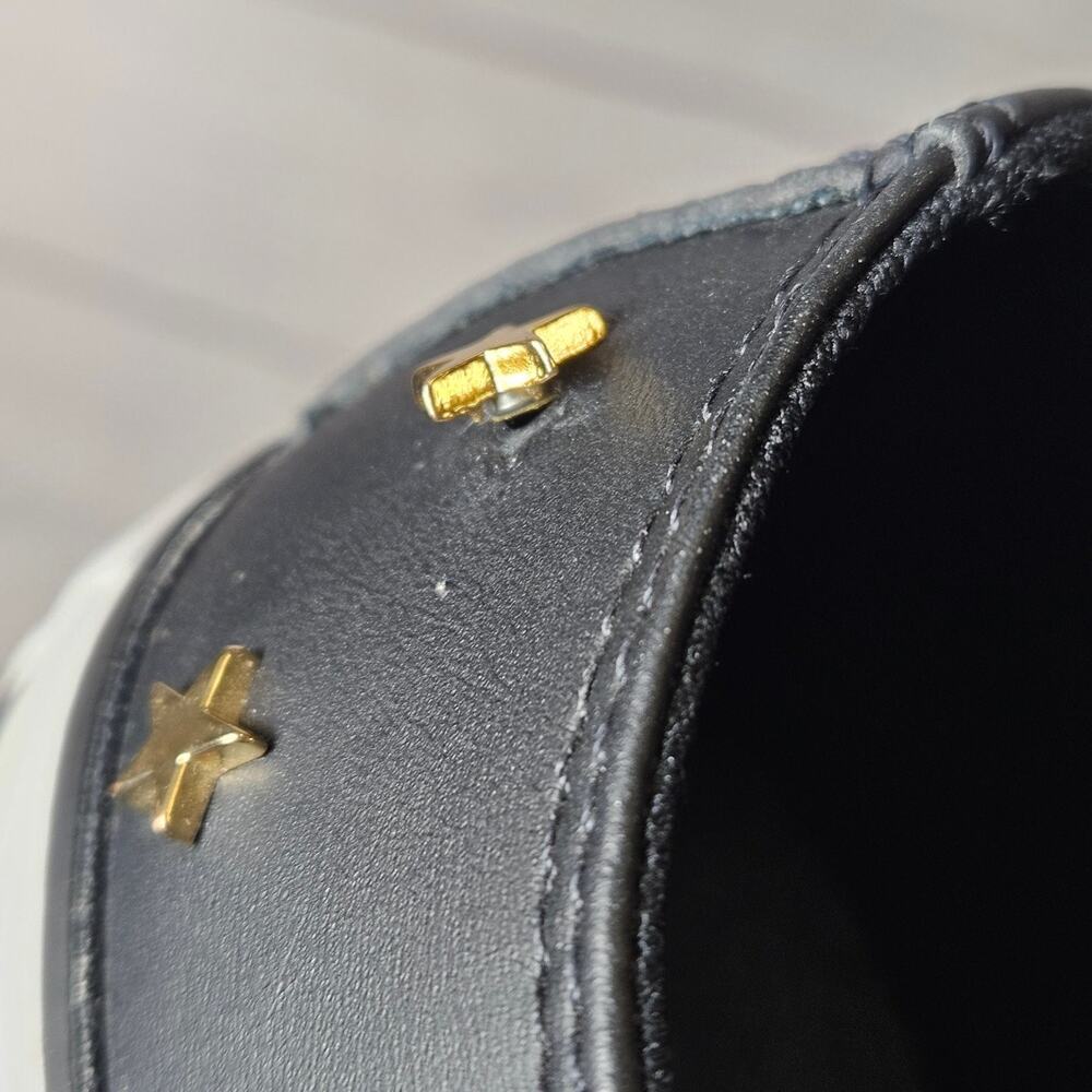 Converse Athletic Shoes Women's Black Gold US 8 Star Studded Low Top - Picture 6 of 8